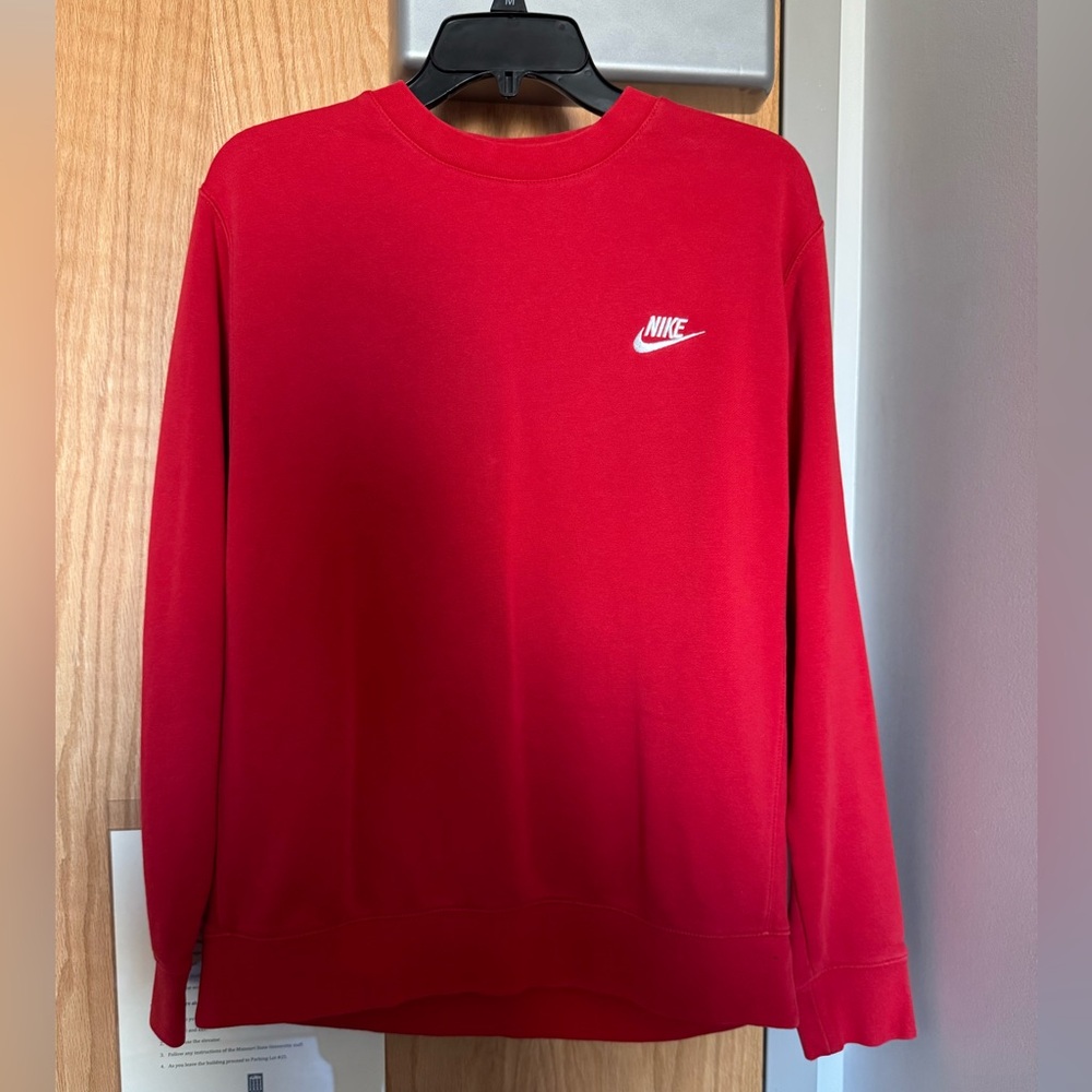 Men’s Nike crewneck